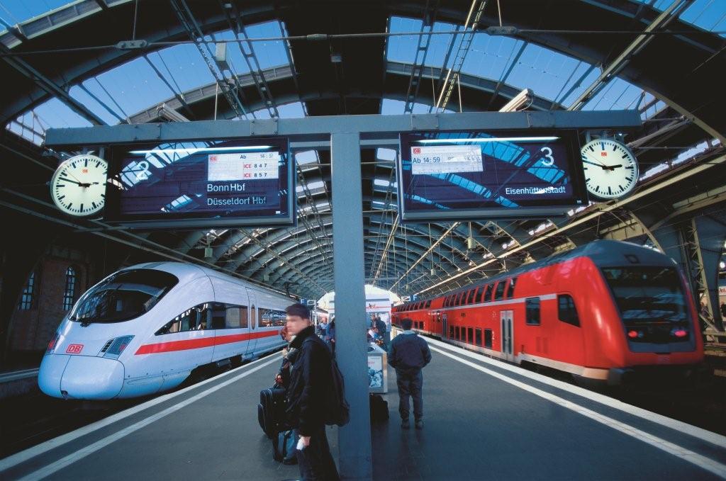 Berlin Hbf platform